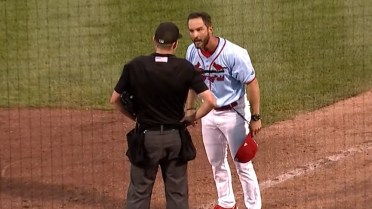 Cardinals manager Leger ejected after disputed double