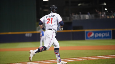 Wisdom's Late Blast Lifts Sounds Past Missions