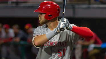 Explosion in eighth leads G-Reds to triumph, 7-3