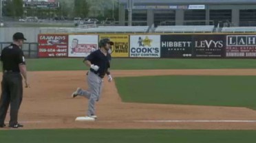 Gibbons goes yard for Bay Bears