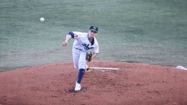 Randall's Seven Shutout Innings Lead Hops to Victory