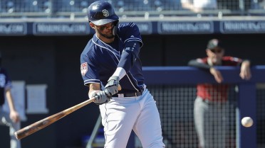 Tatis continues strong spring for Padres