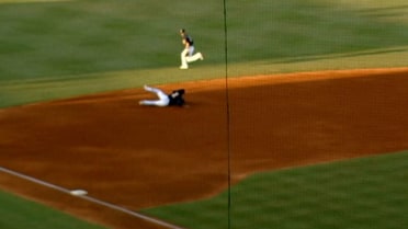 Rivera's diving stop for 'Cakes