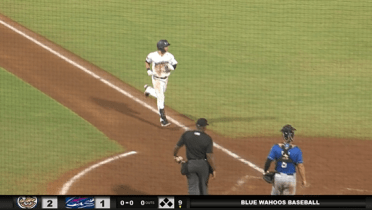 Blue Wahoos' Conine laces 32nd homer