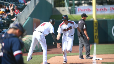 Green's two homers lift River Cats to victory