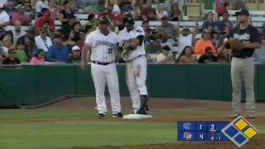 Alberth Martinez triples in a pair for the Missions