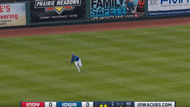 Crook's perfect catch, throw for Iowa