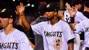 Knights Rally Late To Top Mets 9-7