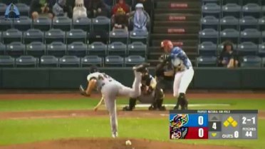 Craig grounds two-run single for Curve