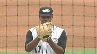 Former Dash righty Yency Almonte makes MLB debut
