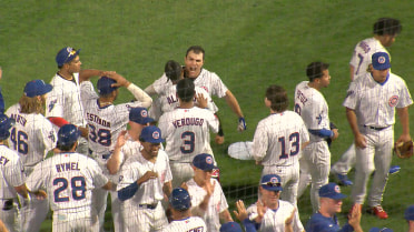 Mervis Walk-Off Homer Makes it 7 Straight Wins for Cubs