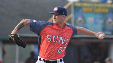 Suns Snap Six-Game Skid With 4-1 Victory Sunday Afternoon