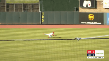 Almora makes diving catch for Louisville