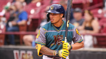 Wisconsin Wins Fourth Straight with 5-3 Victory