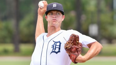 Hill, bullpen lead Tigers to brink of GCL title