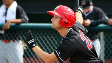 Bradshaw goes 5-for-5 in Muckdogs' win
