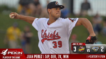Chiefs Win 4th Straight, Beat Bees 3-2