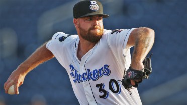 Two Big Innings Help Shuckers Secure Win and Series Split
