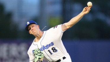 Bennett's Seven Frames Helps Shuckers Start Home Stand With Win