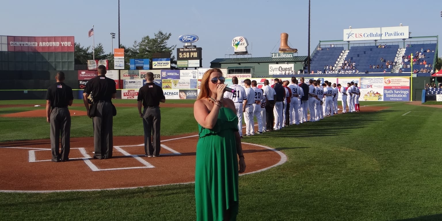 Red Sox Nation: Sox fans flock to Dodd for Sea Dogs