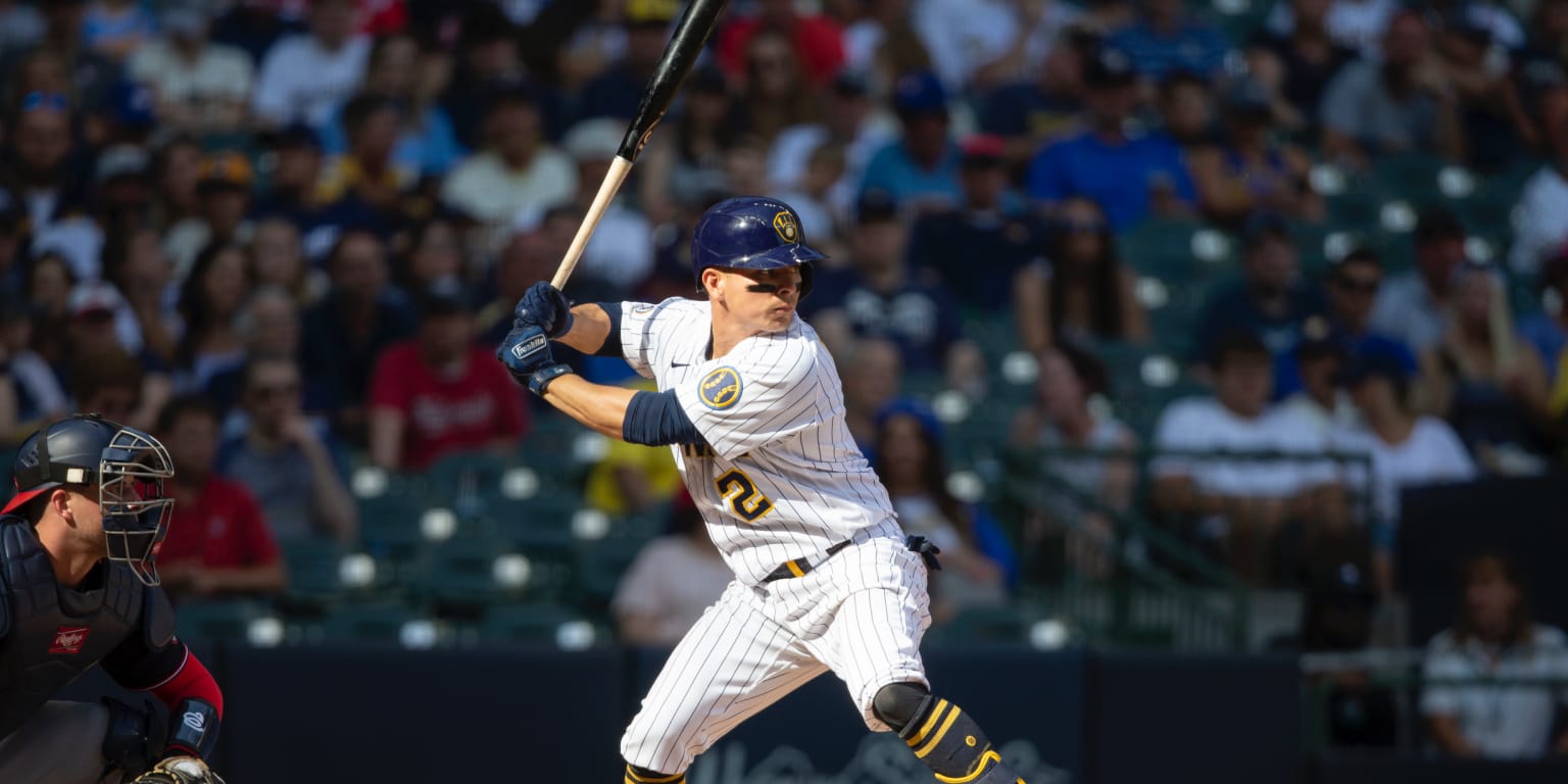 Brewers: Luis Urias set to go on rehab assignment following quad