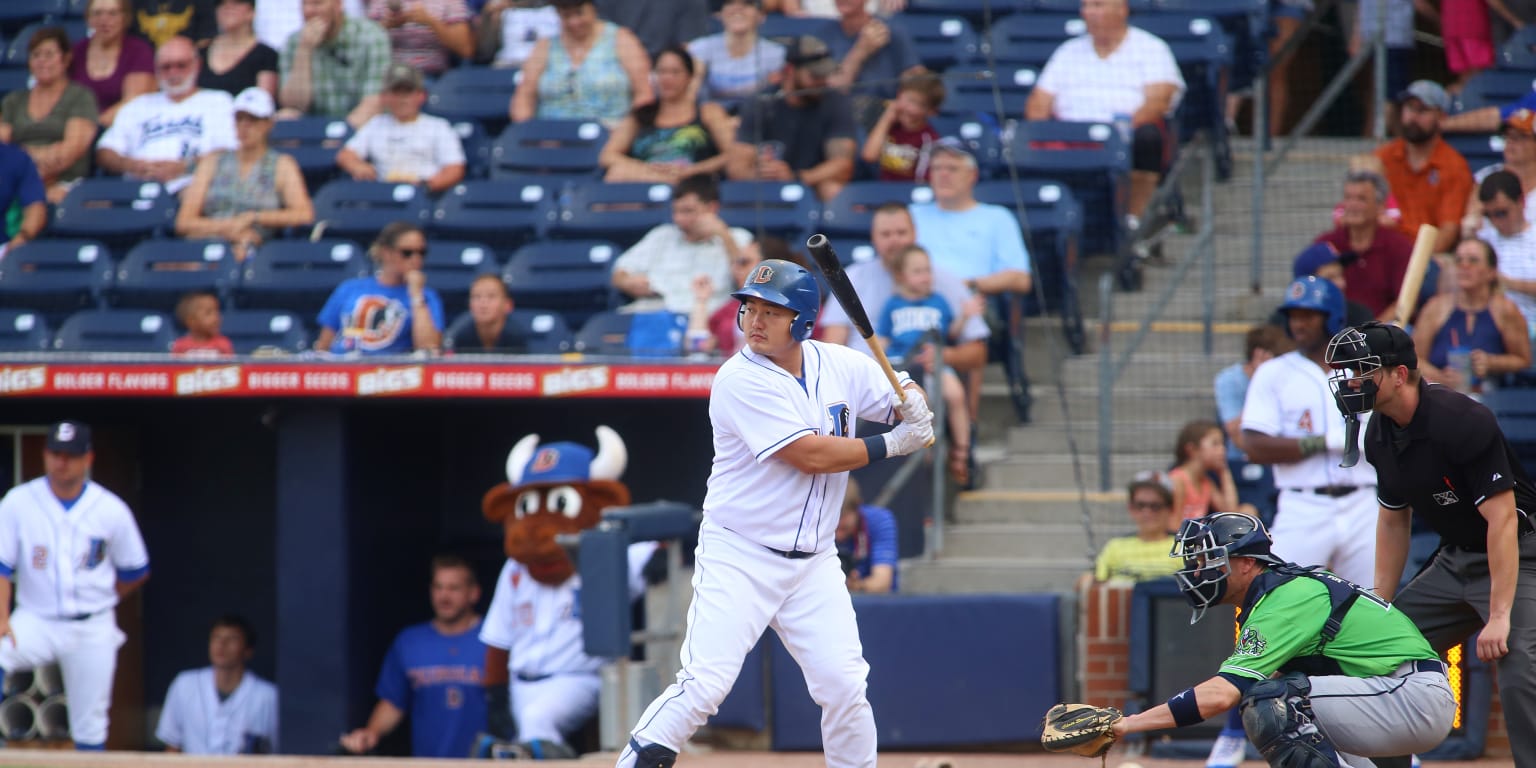 LEAD) Rays' Choi Ji-man blasts 1st homer of season, extends hitting streak  to 4