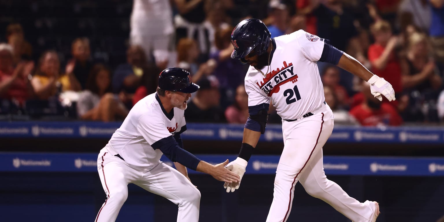 Milwaukee Brewers: Rehabbing Rowdy Tellez Hits Walk-Off 3 Run Homer (Video)