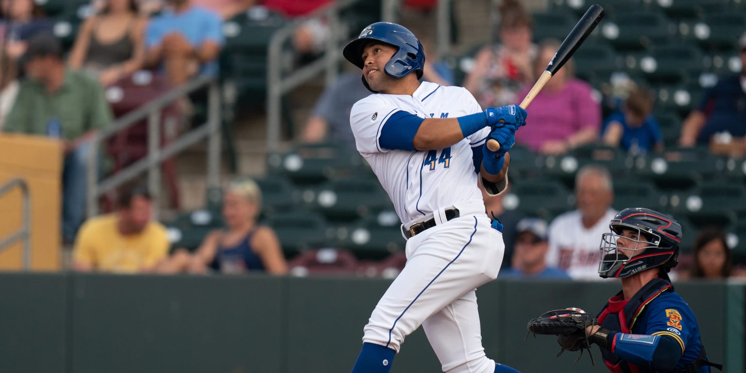 Toledo rolls past Omaha in Storm Chasers' home opener