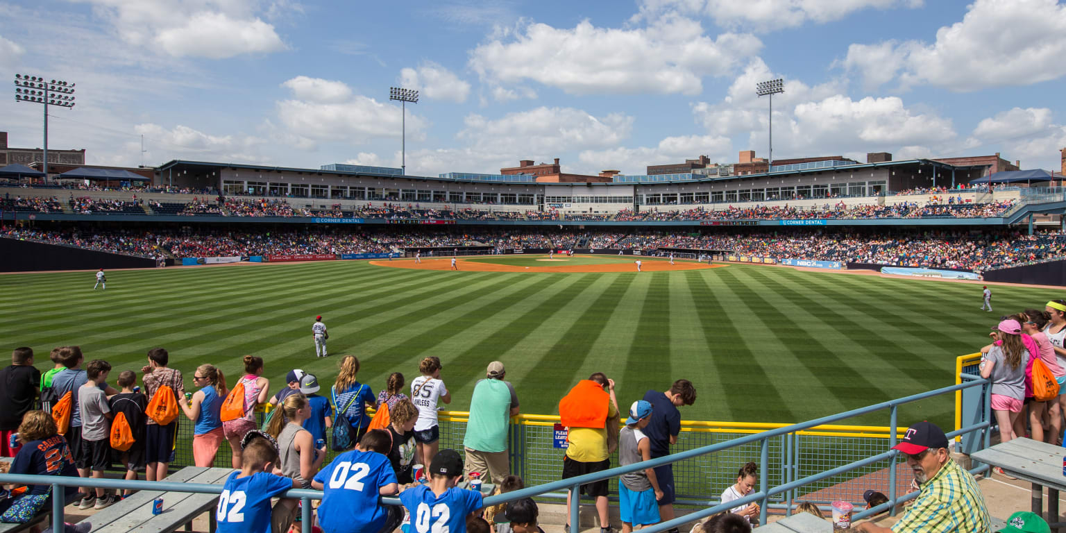 be-here-for-the-last-hens-homestand-of-2019-mud-hens