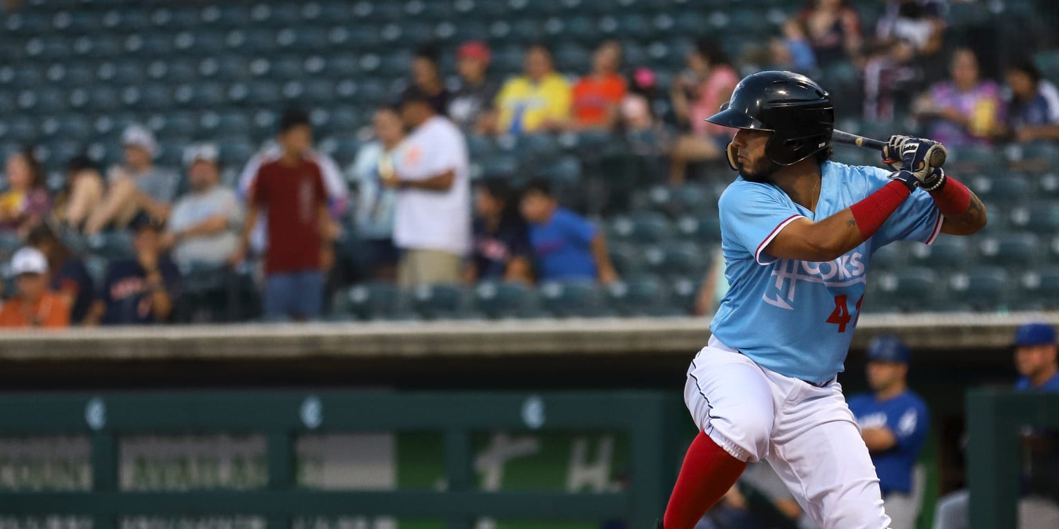 Hooks Set Club Home Run Record in 76 Win
