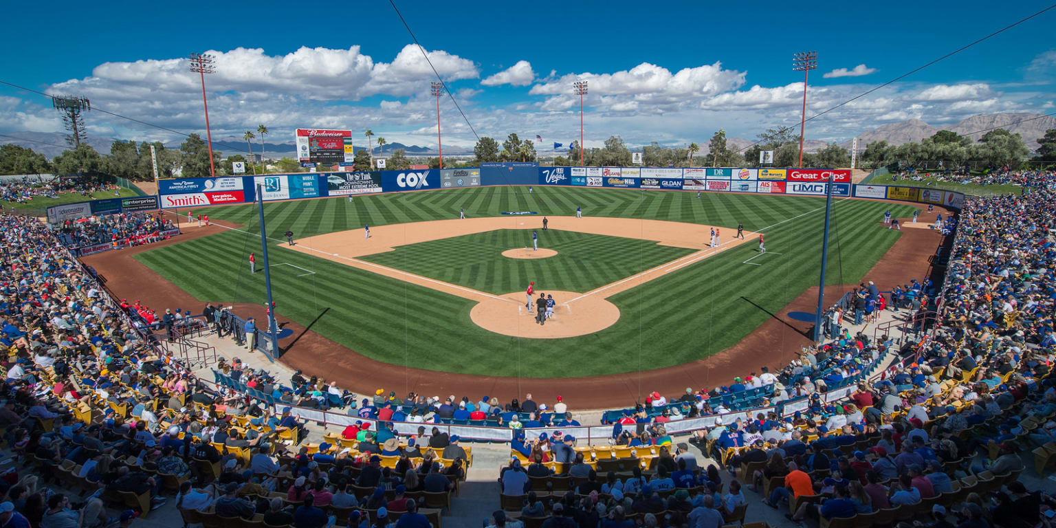 Universal Windows & Solar Direct 51s Friday Promotion!