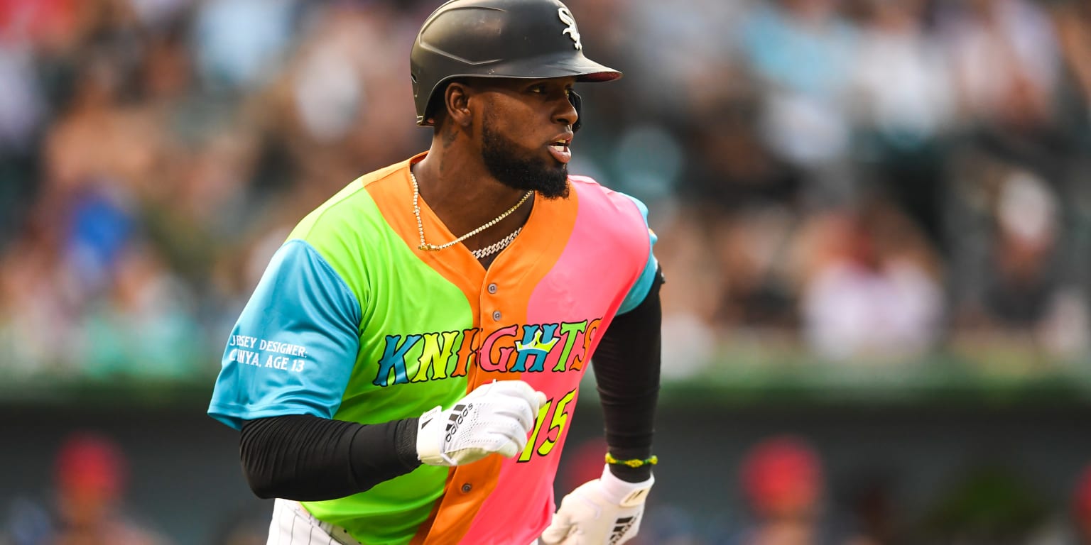 Luis Robert inches closer to return, steps up rehab process to Triple-A  Charlotte - Chicago Sun-Times