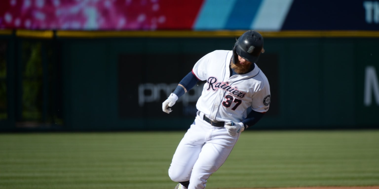 Jarred Kelenic homers twice at Cheney Stadium in Rainiers' return