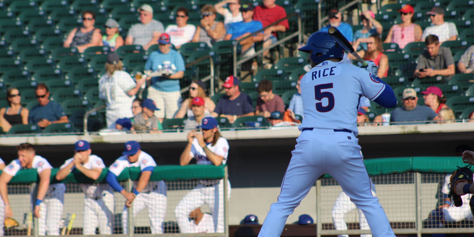 SMOKIES FALL TO BRAVES IN HIGHSCORING GAME