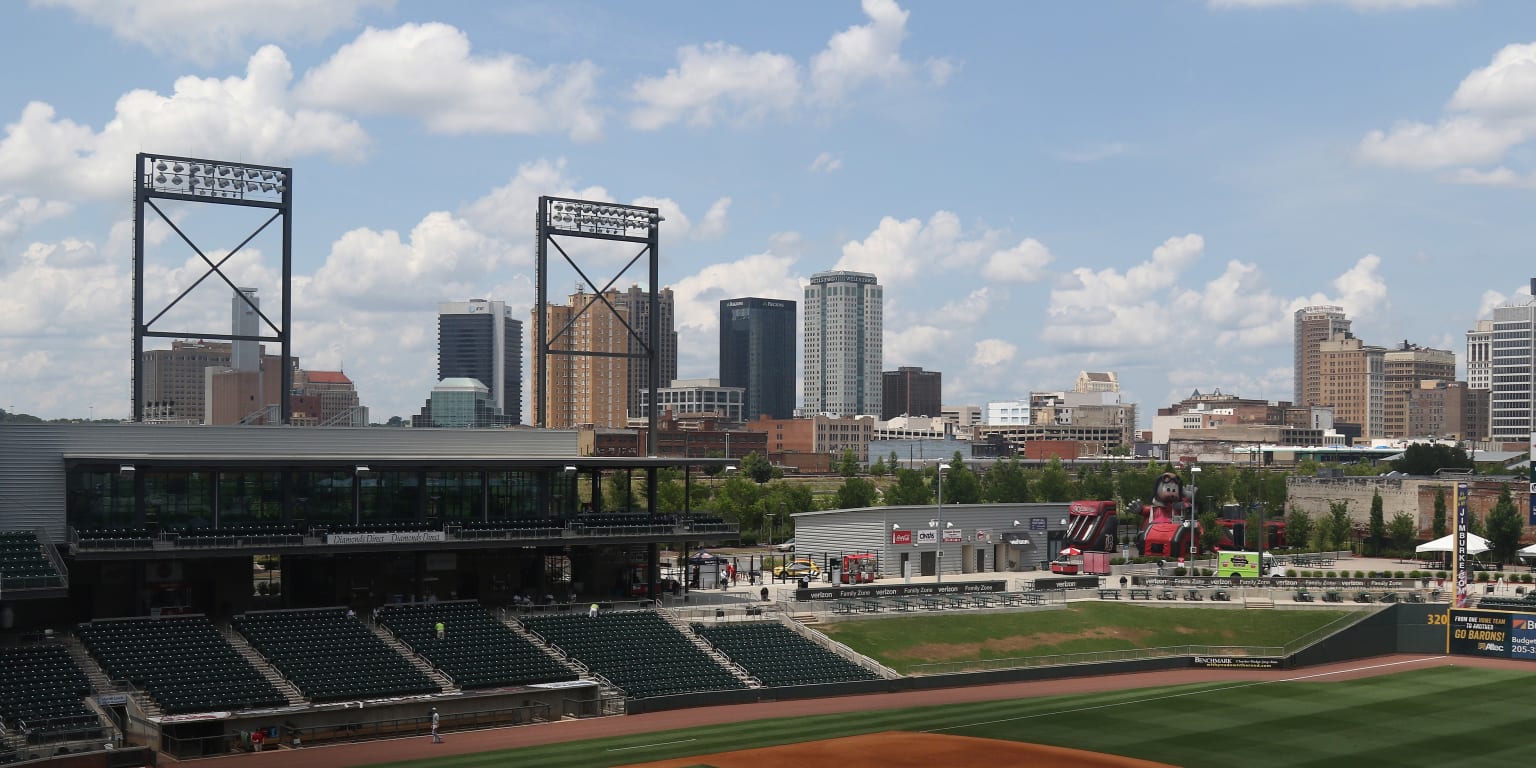 Birmingham Barons vs. Chattanooga Lookouts, Regions Field