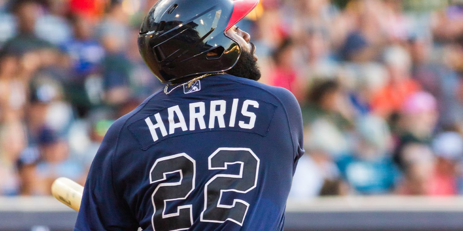 Mississippi Braves Trey Harris (22) leads off during a Southern