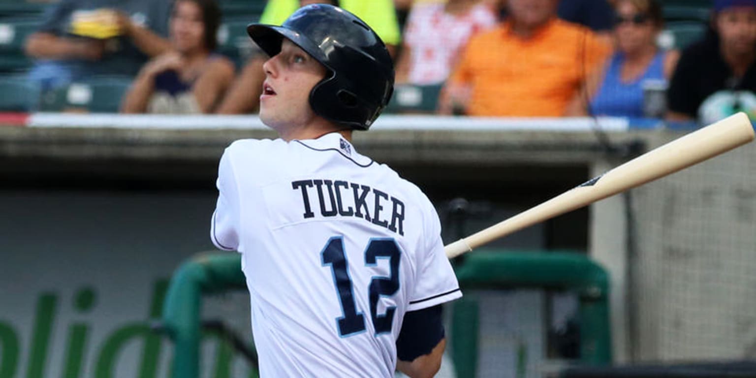 Houston Astros fans enthusiastic as Kyle Tucker reaches up and