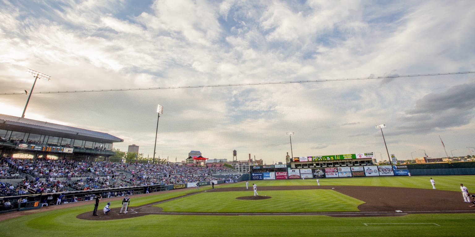 Cubs name Victor Caratini, Jen-Ho Tseng minor-league player, pitcher of the  year