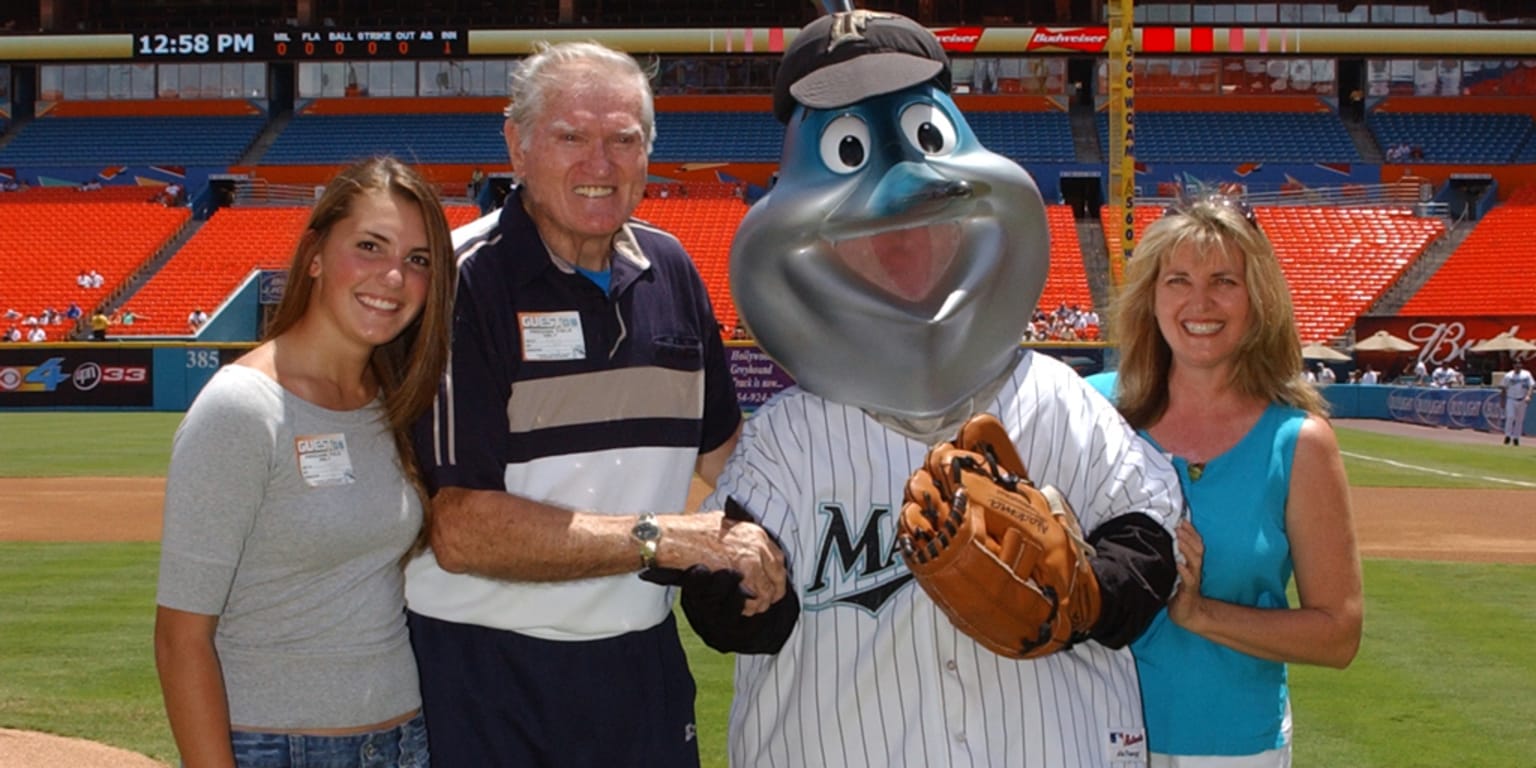 Marlins Fire Man Who Plays Billy the Marlin