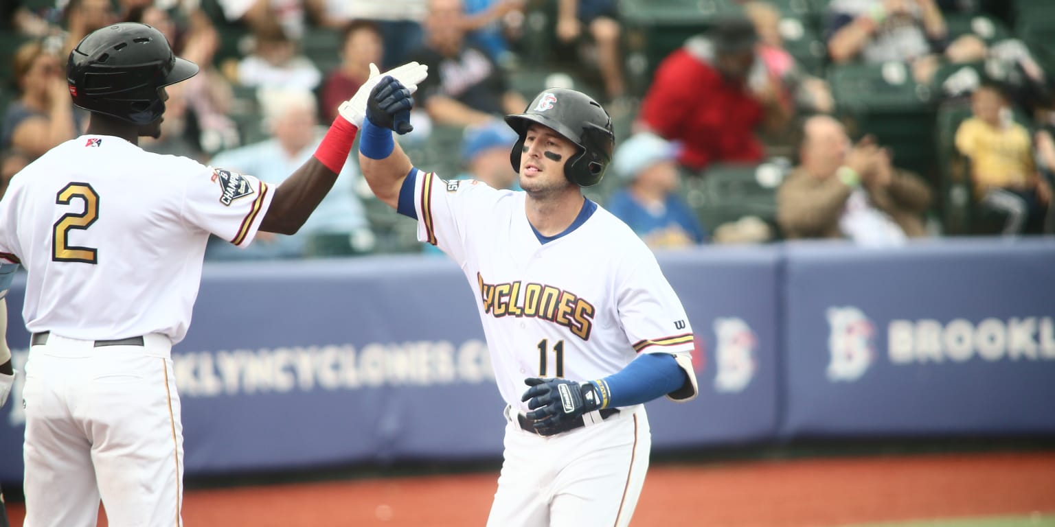 Ronny Mauricio collects two hits and scores two runs in loss to