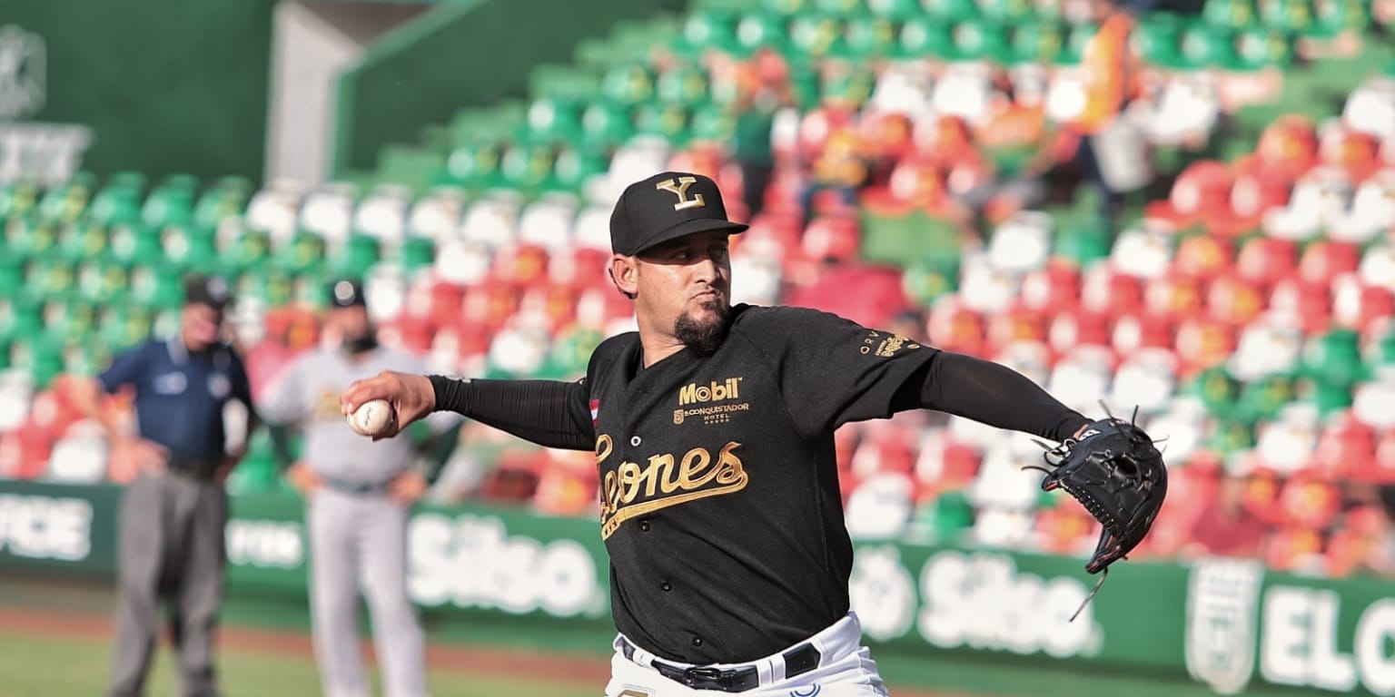 Leones Yoanner Negrín hace historia con Yucatán