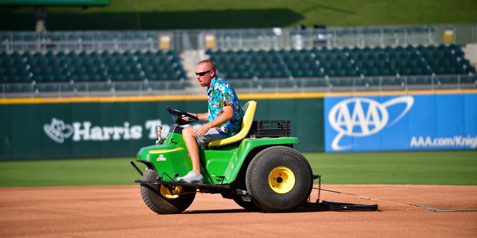 Matt Parrott Named IL Sports Turf Manager of the Year for Third
