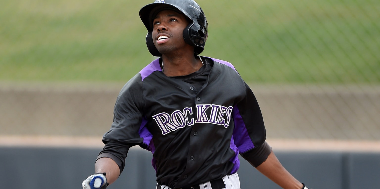 Nuts swipe a run on rare catcher's balk call