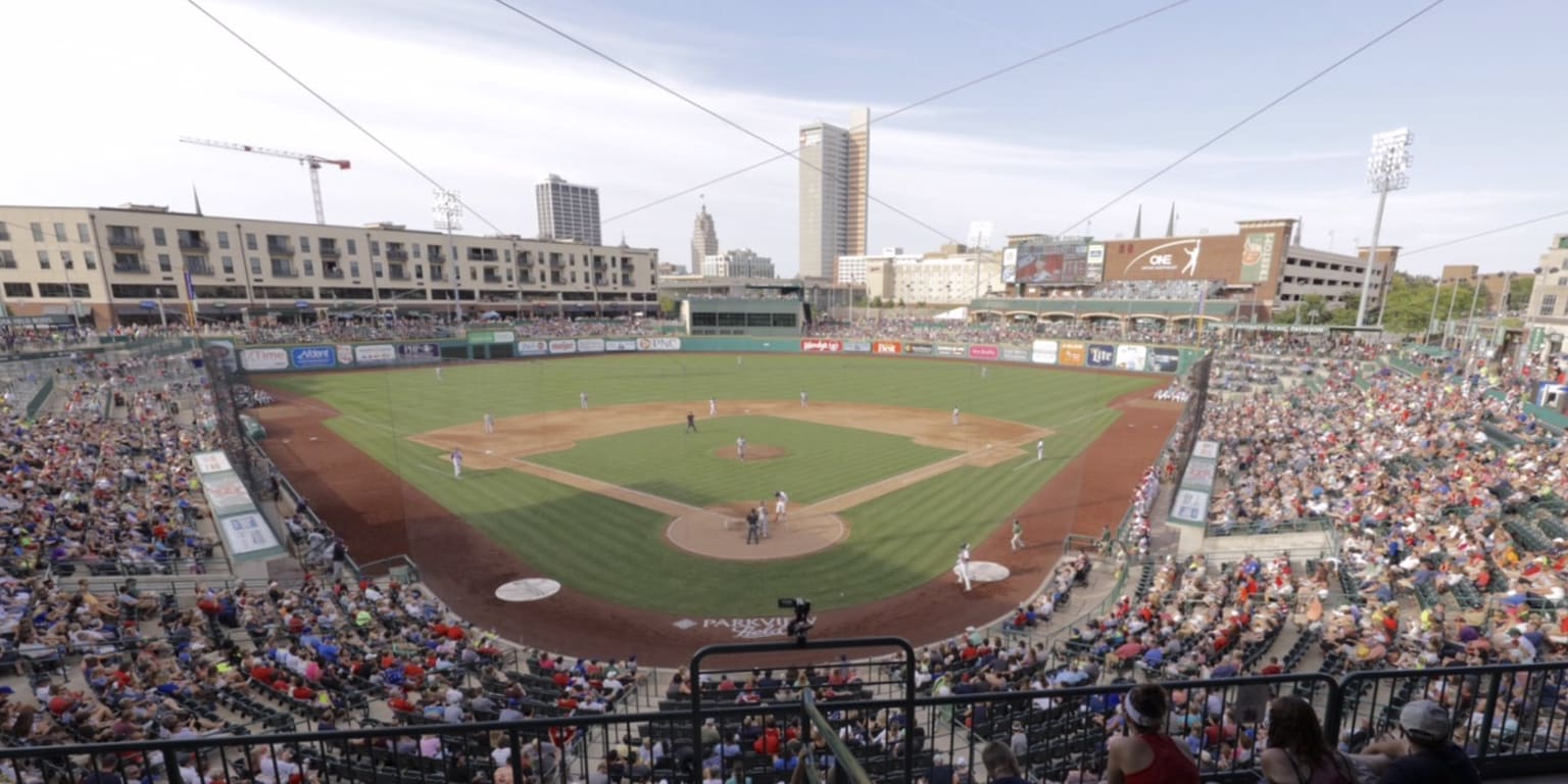 Auction for game worn South Bend Cubs Fourth of July jerseys ends