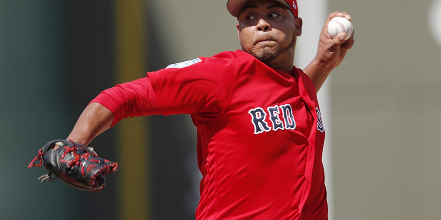 Darwinzon Hernandez dominates for Portland Sea Dogs