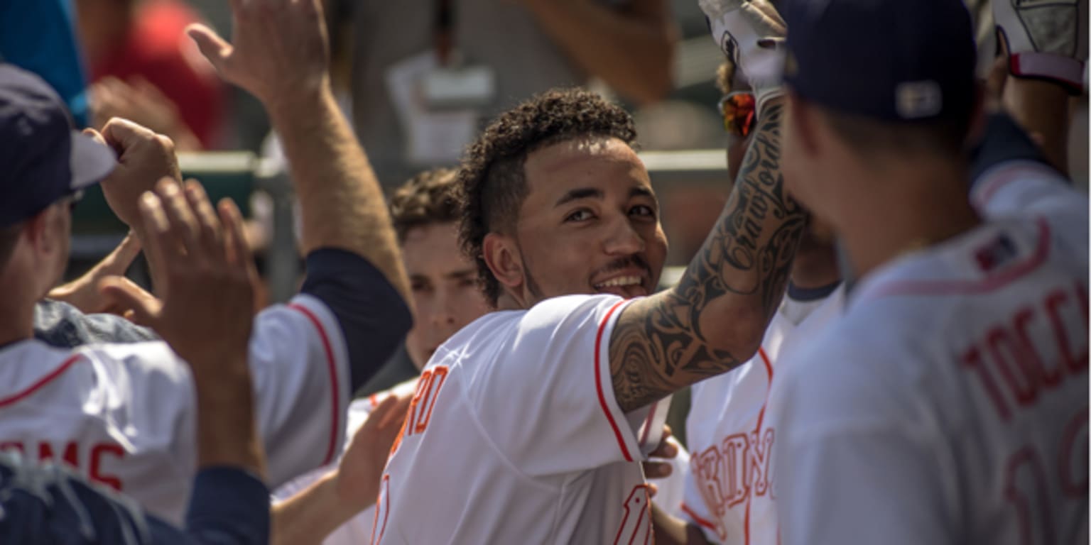 Dylan Cozens, Rhys Hoskins homer in finale