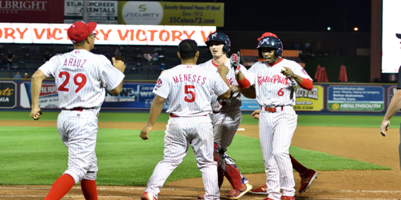 Malquin Takes a Walk to End Marathon | MiLB.com