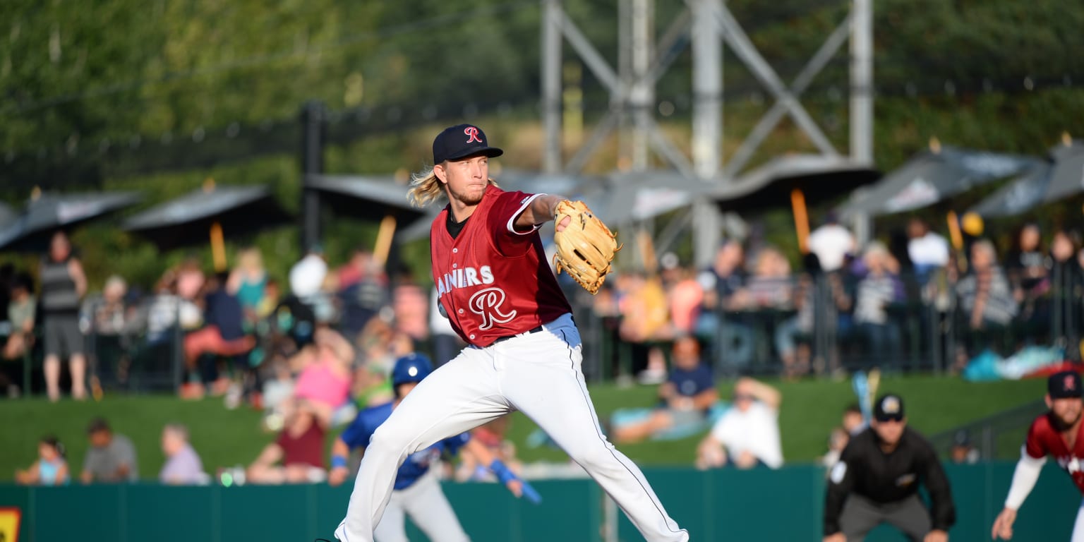 Jarred Kelenic homers twice at Cheney Stadium in Rainiers' return. When  will he do it at T-Mobile Park?