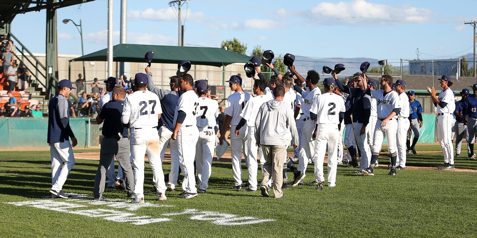 Curtain Closes On Brewers For Final Time