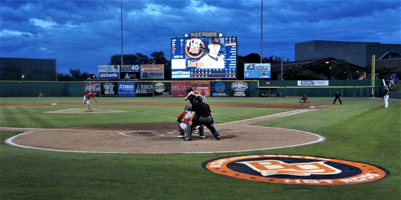 Bowling Green Comes Out on Top in Slugfest